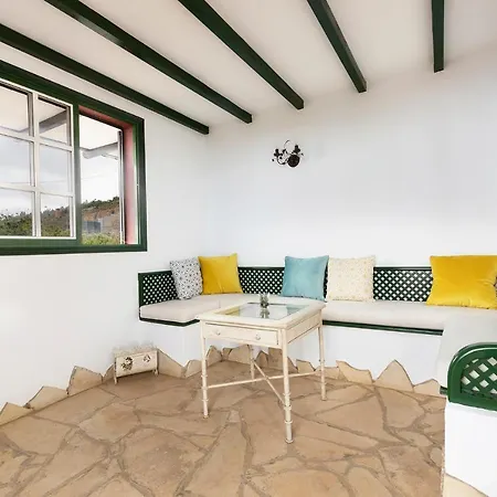 Mountain Getaway For Hikers 1 Holiday home *
