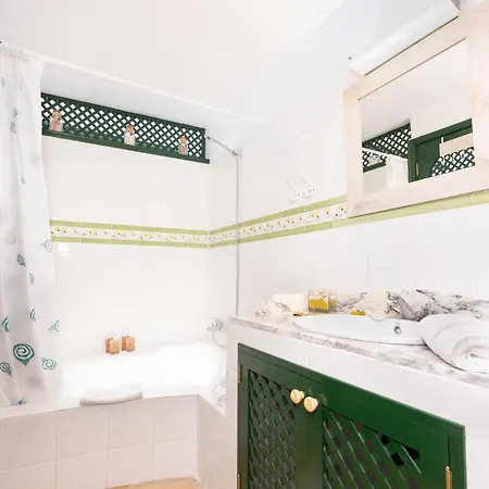 بيت للعطل Mountain Getaway For Hikers 1