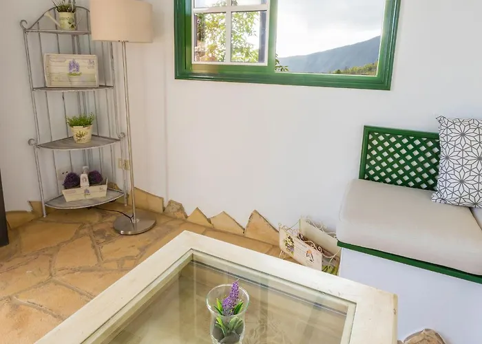 Mountain Getaway For Hikers 1 * Arafo