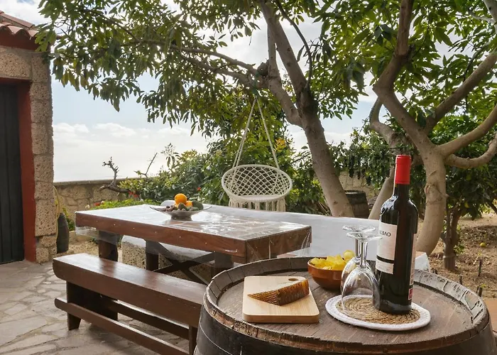 Σπίτι διακοπών Mountain Getaway For Hikers 1 Arafo